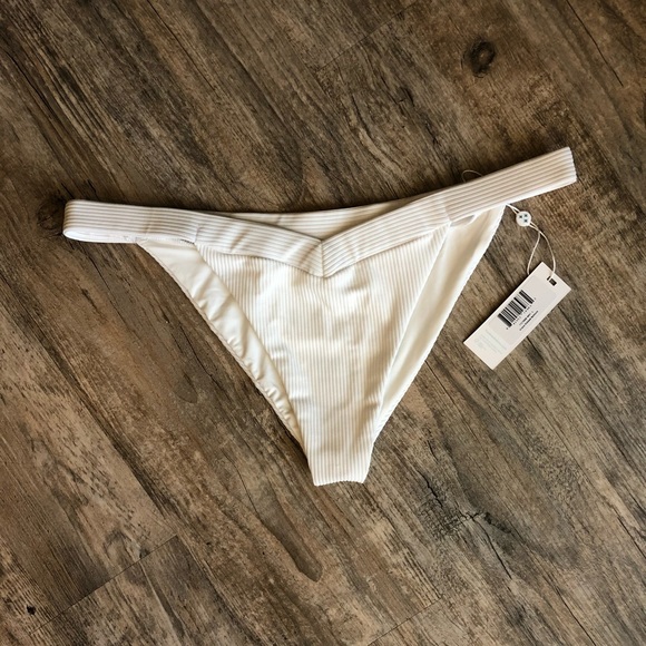 NWT Frankie’s Bikinis Grace Cheeky Bikini Bottom - Picture 3 of 4